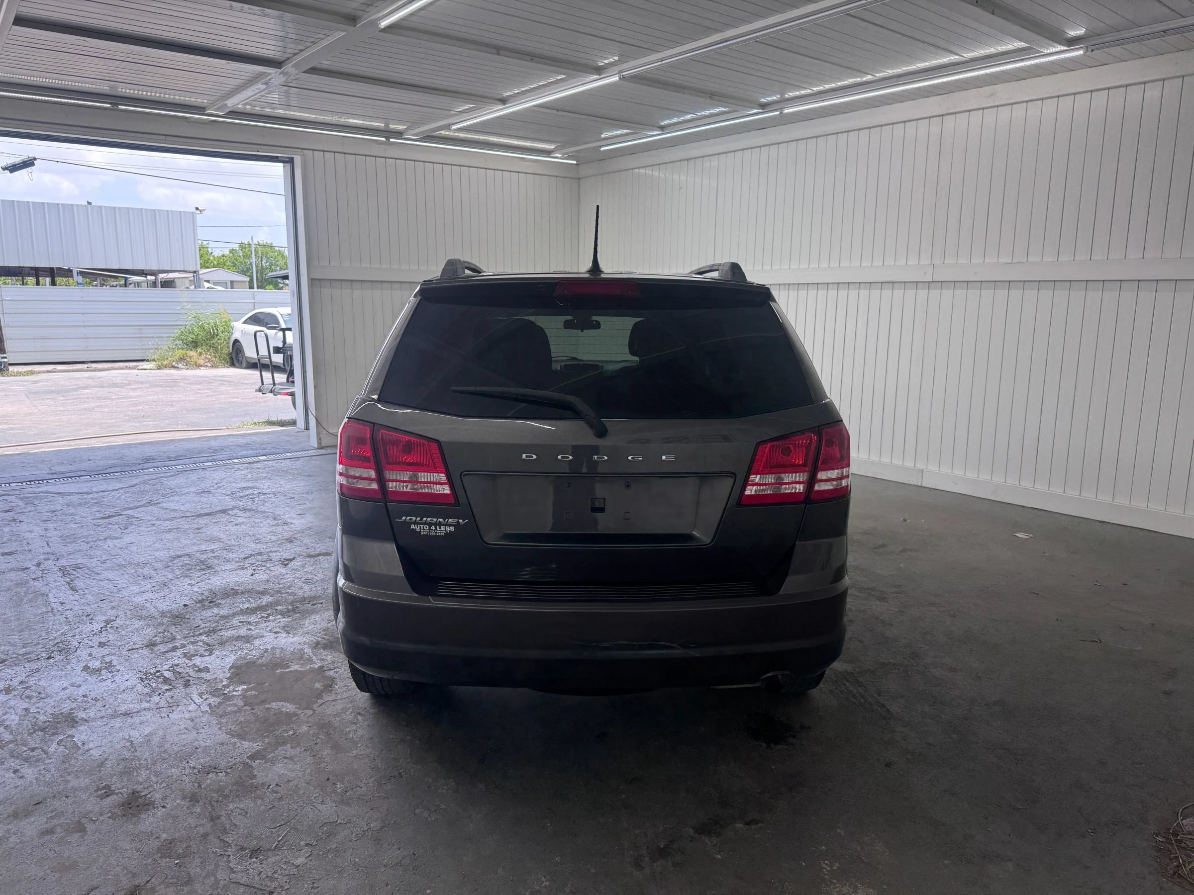 Used 2018 Dodge Journey SE w/ Popular Equipment Group FWD image 6