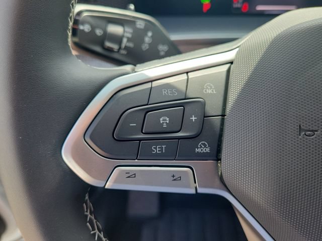 New 2026 Volkswagen Tiguan S FWD image 17