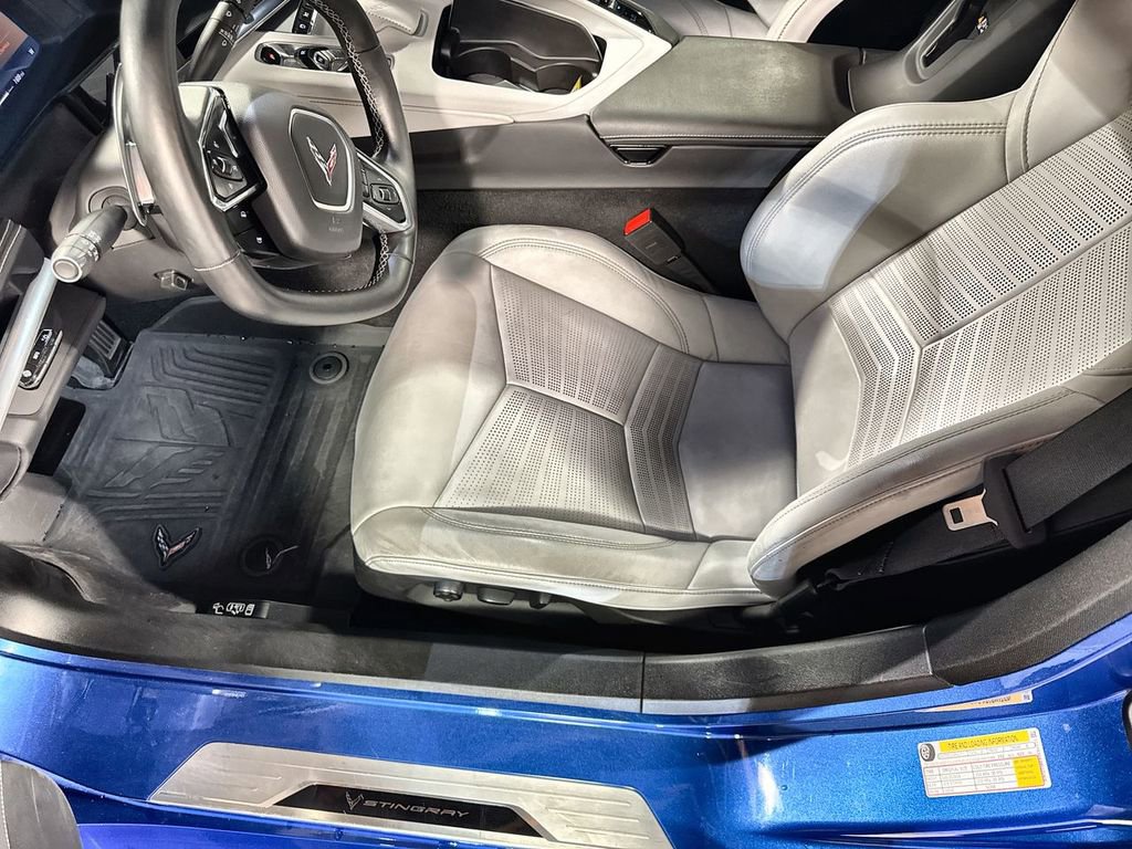Used 2021 Chevrolet Corvette Stingray Preferred Conv w/ 2LT image 16