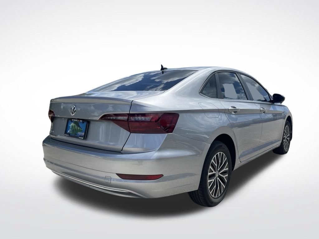 Used 2021 Volkswagen Jetta SE w/ SE Cold Weather Package FWD image 6