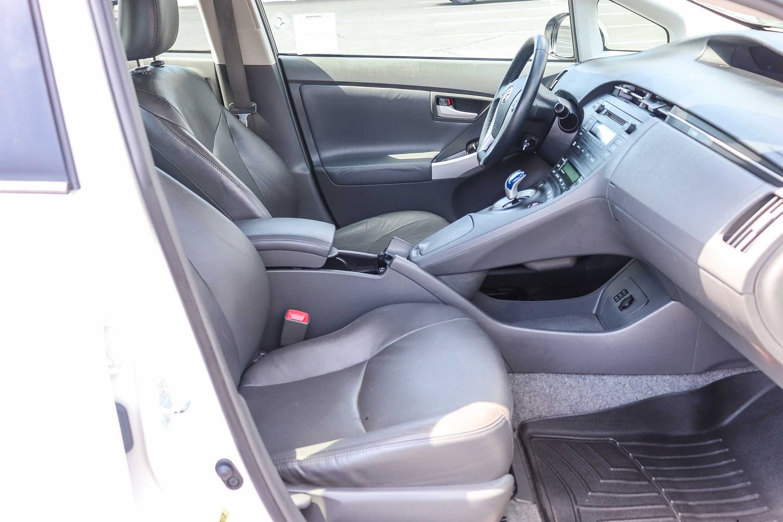 Used 2011 Toyota Prius Four FWD image 18