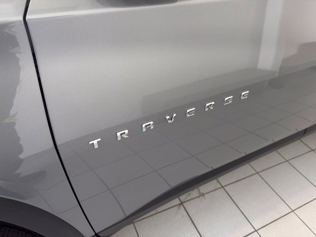 Used 2023 Chevrolet Traverse LT AWD/4WD image 39