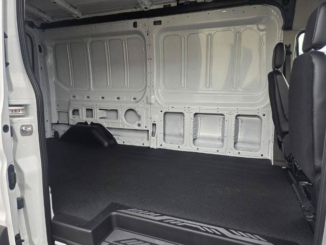 New 2026 Ford Transit 250 148 Medium Roof RWD image 35