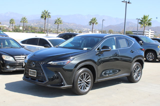 Certified 2026 Lexus NX 350h AWD w/ Cold Area Package image 3