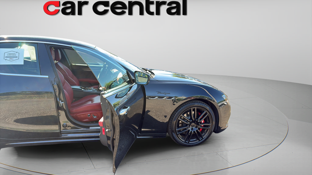 Used 2022 Maserati Ghibli Modena Q4 AWD/4WD image 9