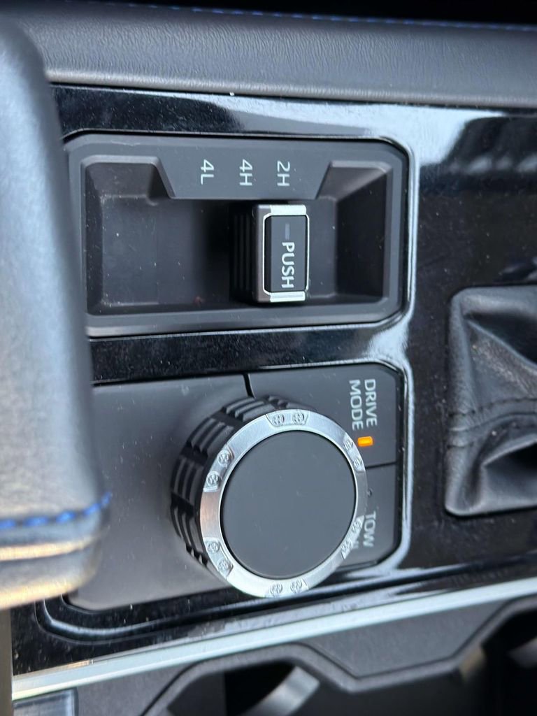Used 2024 Toyota Tundra Platinum image 18
