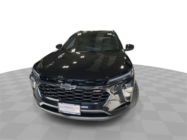 Used 2024 Chevrolet Trax RS w/ Sunroof Package image 8
