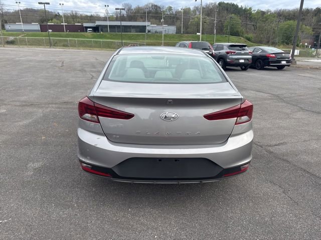 Used 2020 Hyundai Elantra SE FWD image 7