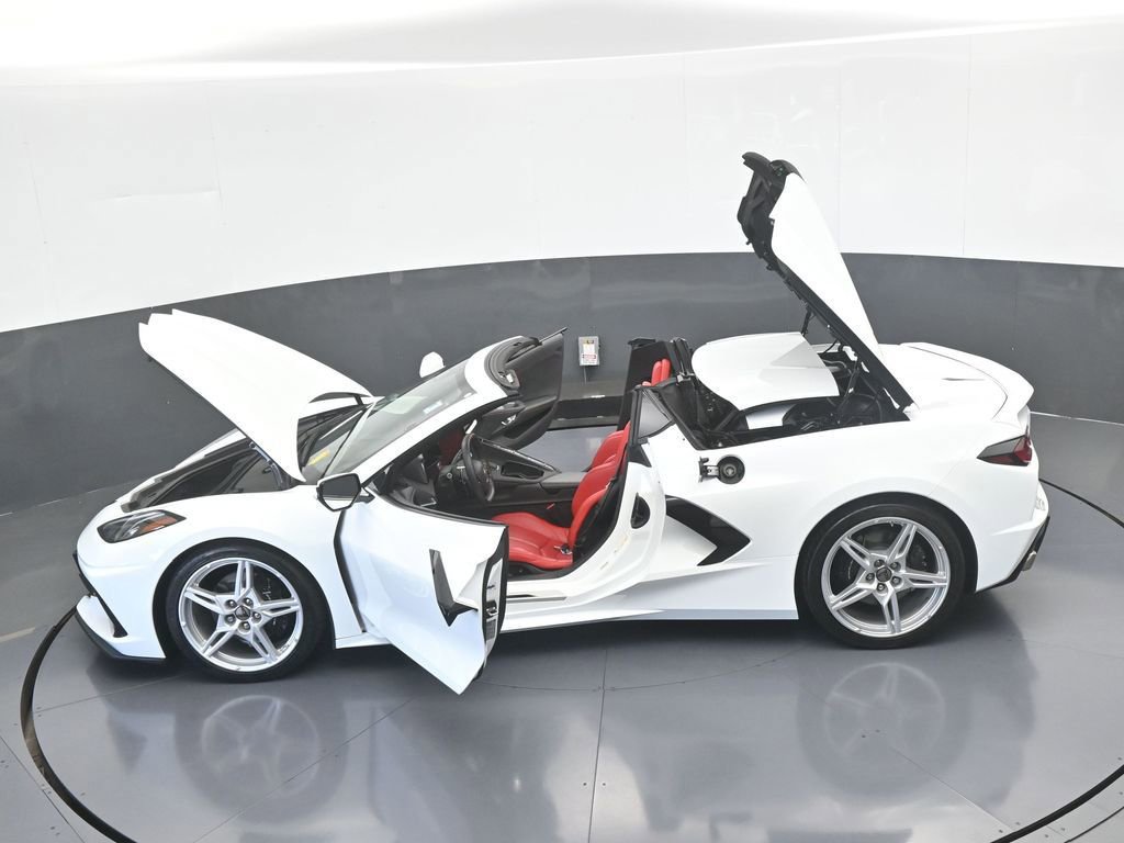 Used 2024 Chevrolet Corvette Stingray Convertible w/ 1LT image 61