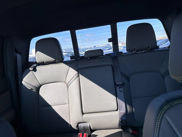 Used 2023 Chevrolet Colorado ZR2 w/ ZR2 Convenience Package III AWD/4WD image 24