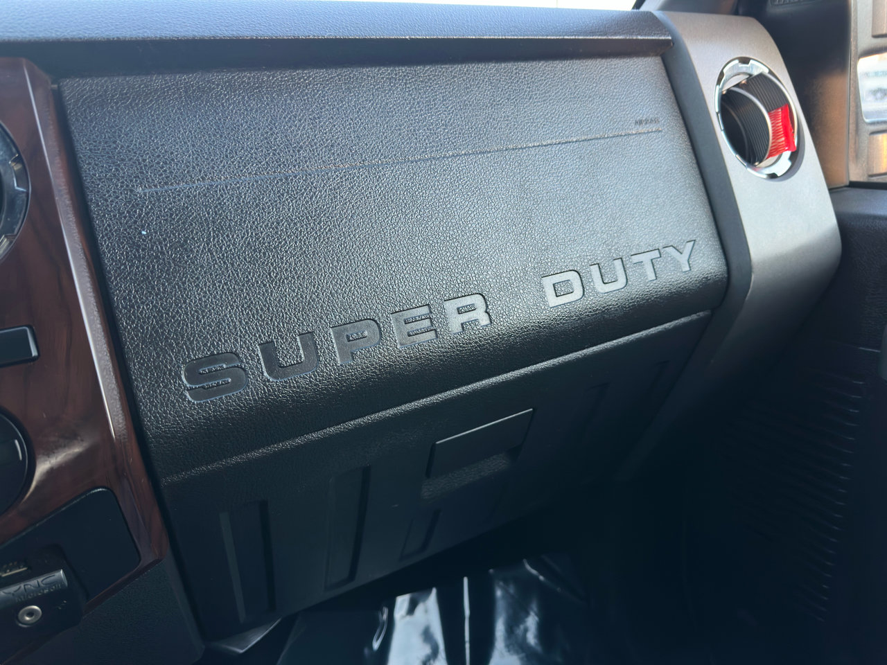 Used 2011 Ford F250 Lariat w/ Lariat Ultimate Pkg image 28