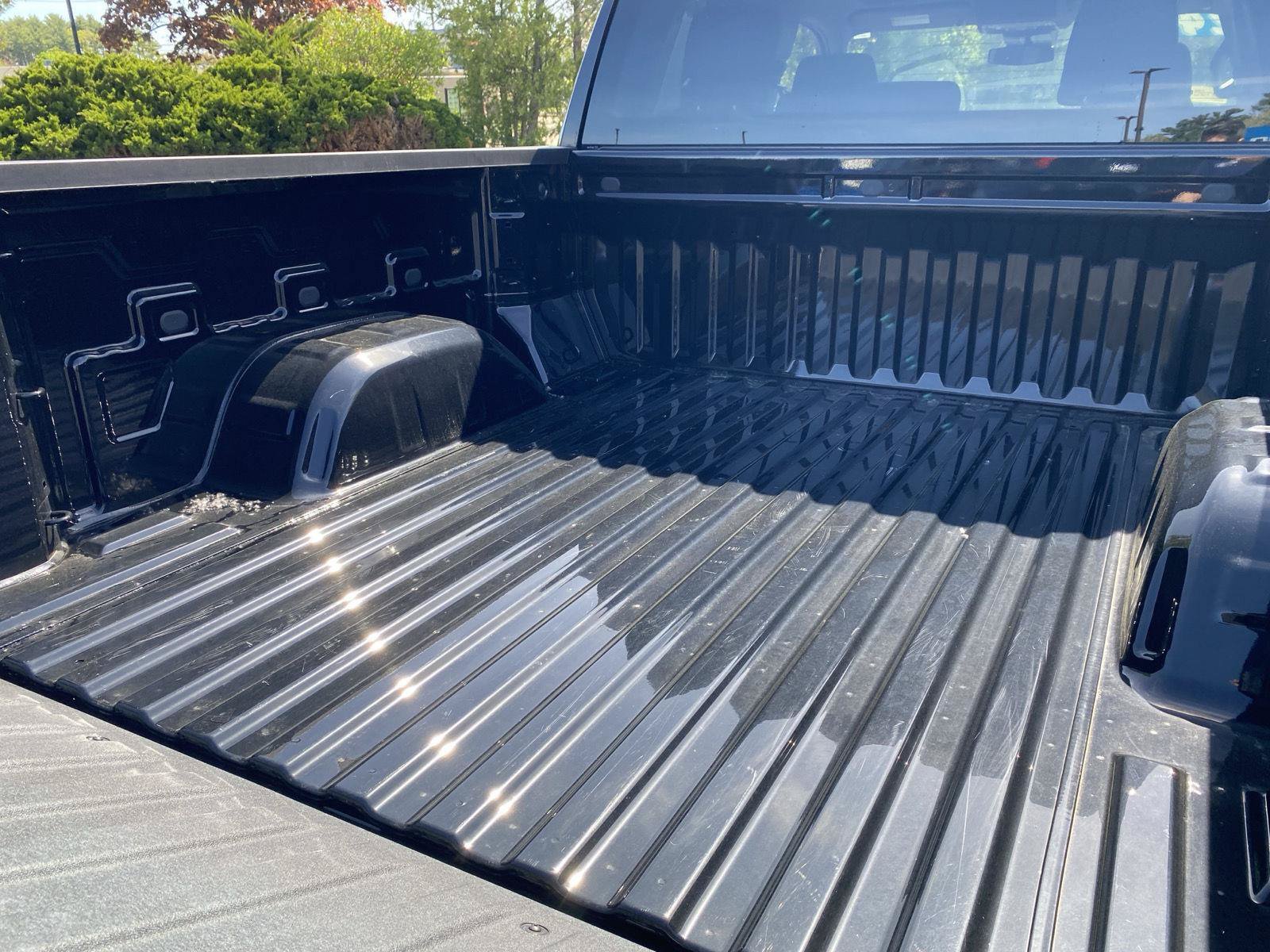 Used 2024 Chevrolet Silverado 1500 LT AWD/4WD image 14