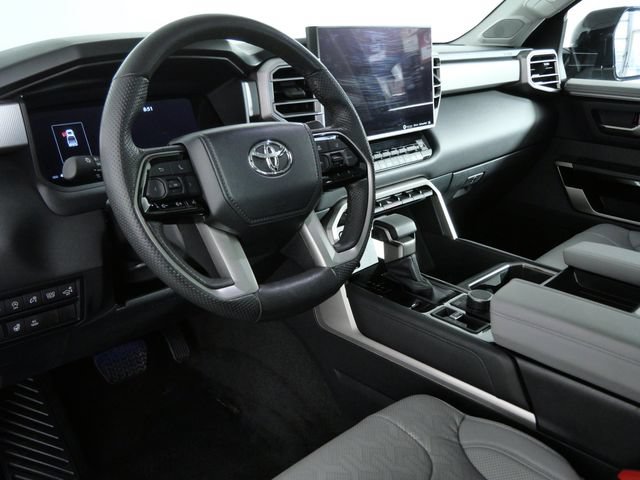 Used 2024 Toyota Tundra Limited AWD/4WD image 12