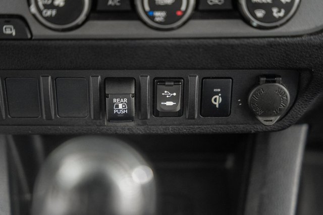 Used 2019 Toyota Tacoma TRD Off-Road image 27