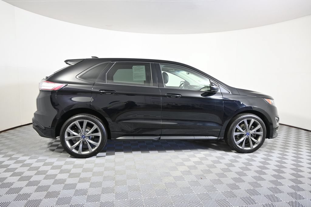 Used 2018 Ford Edge Sport w/ Equipment Group 401A AWD/4WD image 7