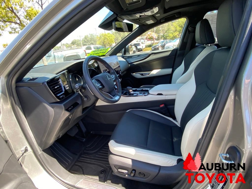 Used 2023 Lexus NX 350 AWD w/ Vision Package image 32