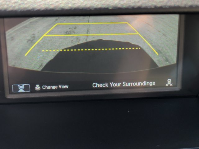 Used 2020 Acura MDX w/ Technology Package AWD/4WD image 18