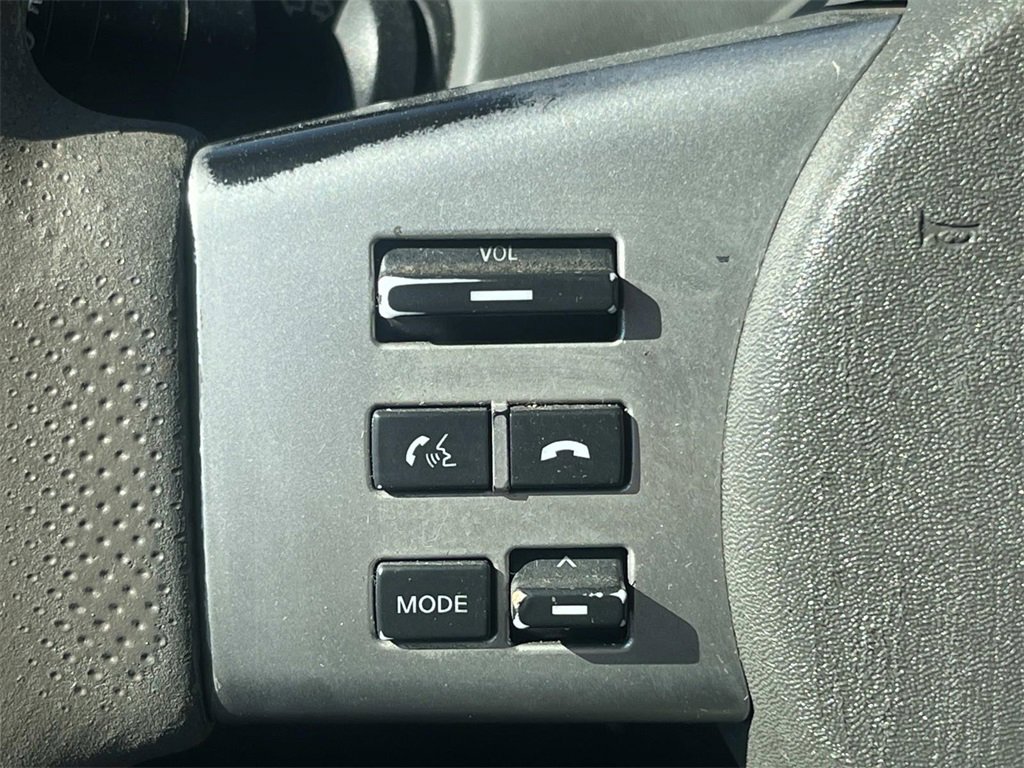 Used 2020 Nissan Frontier SV w/ Midnight Edition Floor Mats image 29