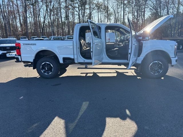 New 2026 Ford F250 Platinum w/ Tremor Off-Road Package AWD/4WD image 29