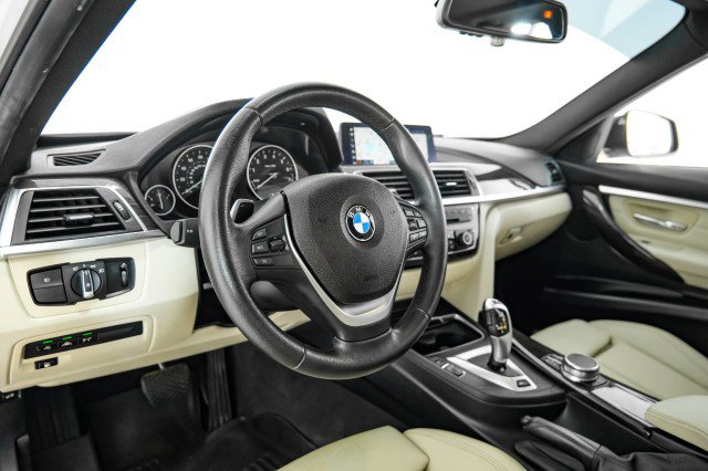 Used 2018 BMW 330e RWD image 12
