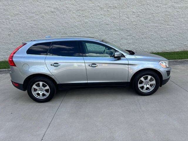 Used 2011 Volvo XC60 3.2 FWD image 23