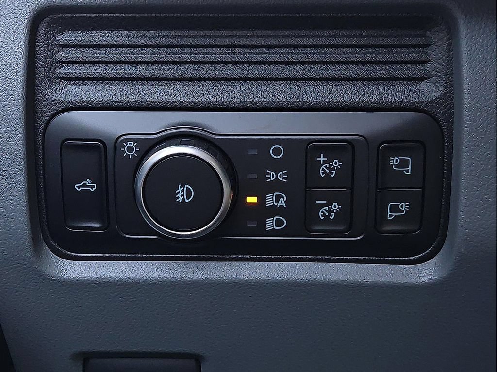 New 2026 Ford F350 XLT RWD image 16