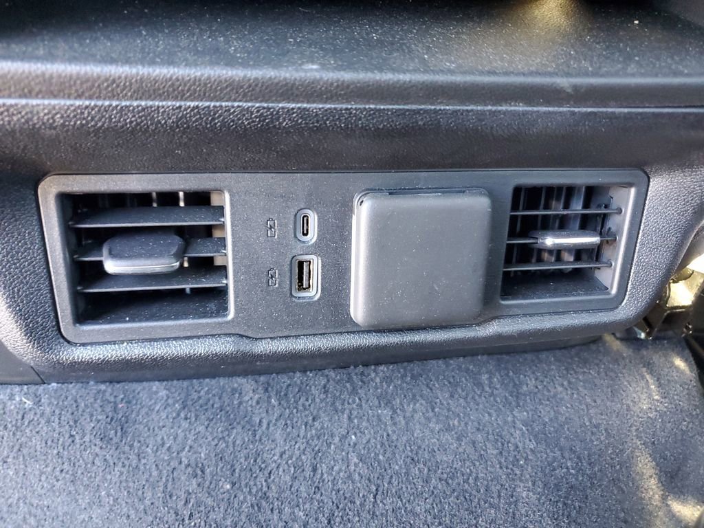 Used 2024 Chevrolet Silverado 2500 LT w/ Midnight Edition image 11