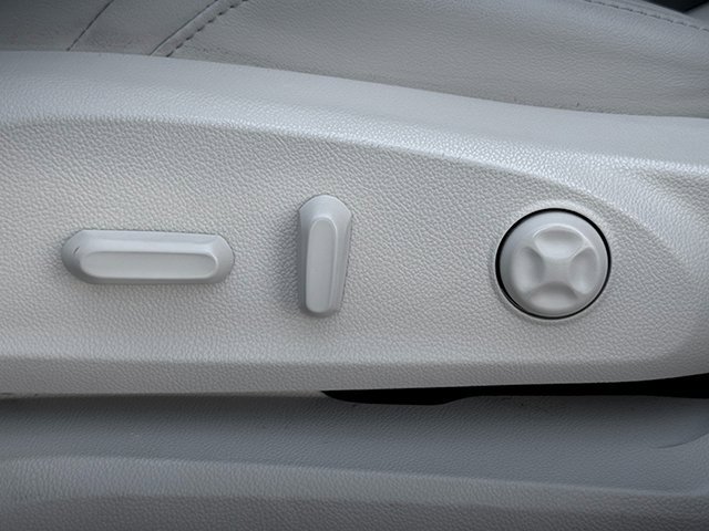 Used 2020 Buick Envision Preferred w/ LPO, Active Package image 21