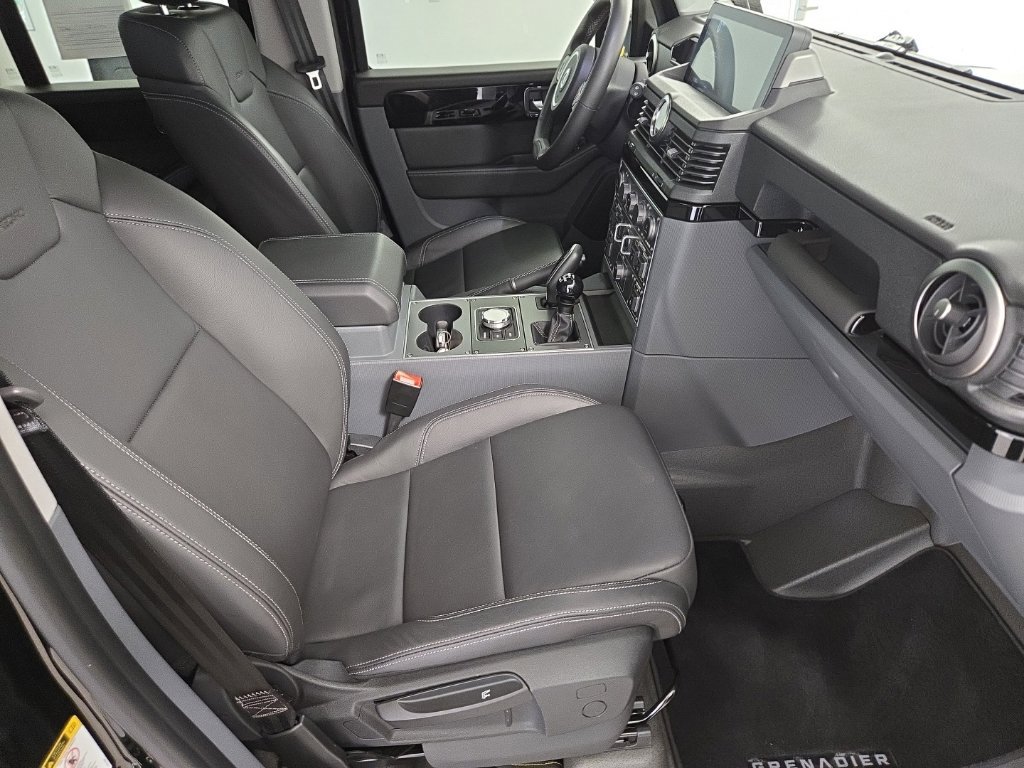 Used 2024 INEOS Grenadier Station Wagon AWD/4WD image 29
