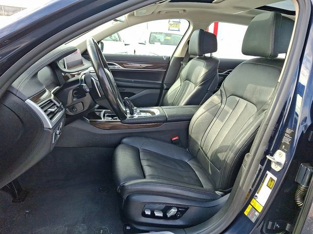 Used 2020 BMW 745e xDrive image 14