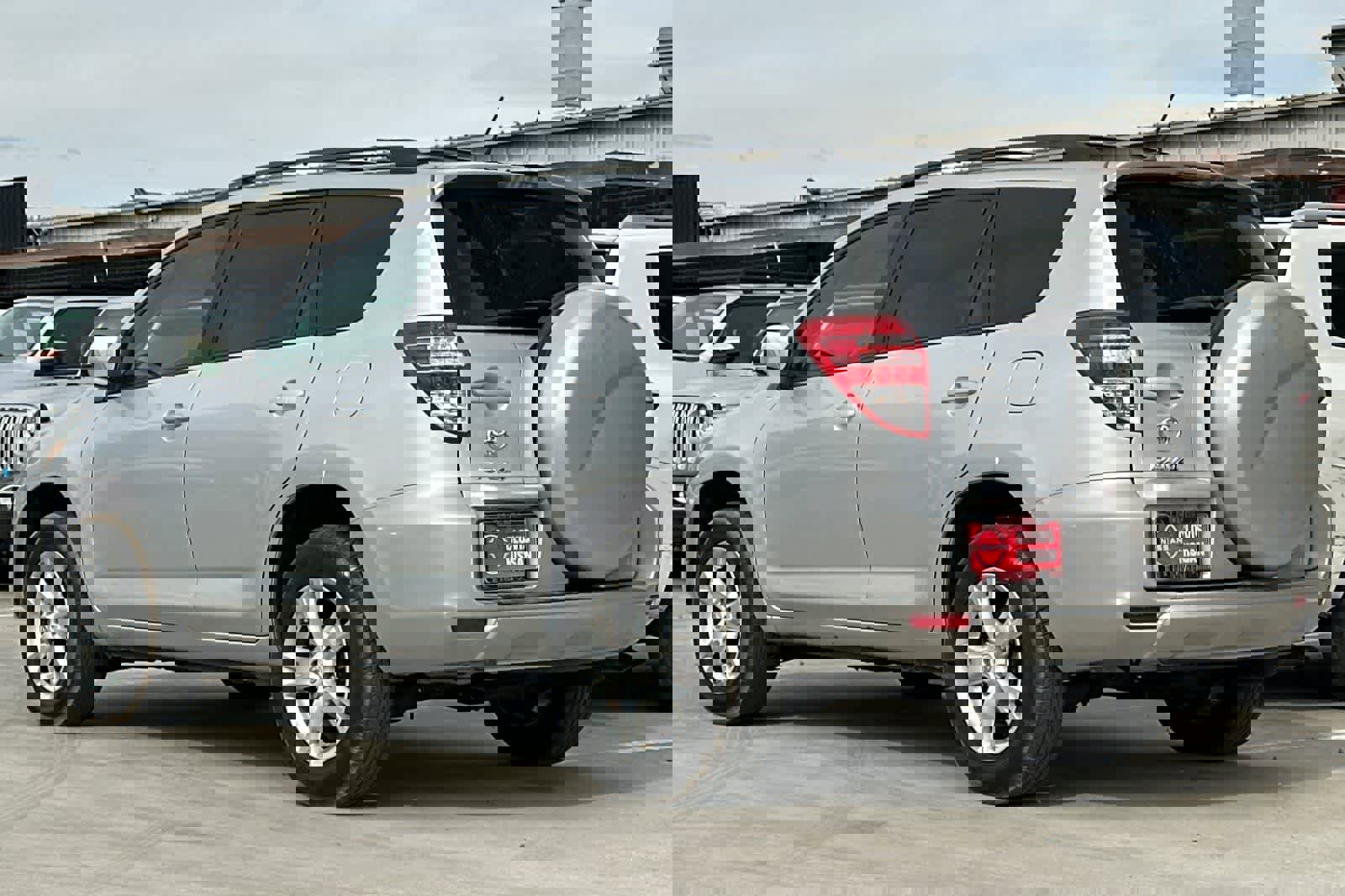 Used 2011 Toyota RAV4 2WD w/ Upgrade Value Pkg image 7