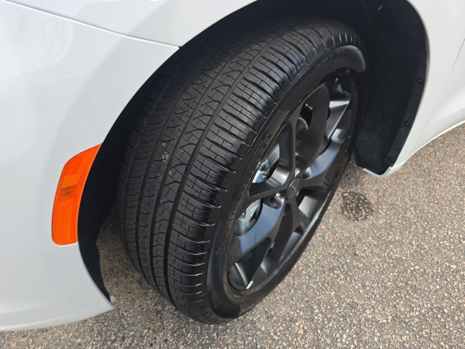 New 2027 Chrysler Pacifica Select FWD image 33