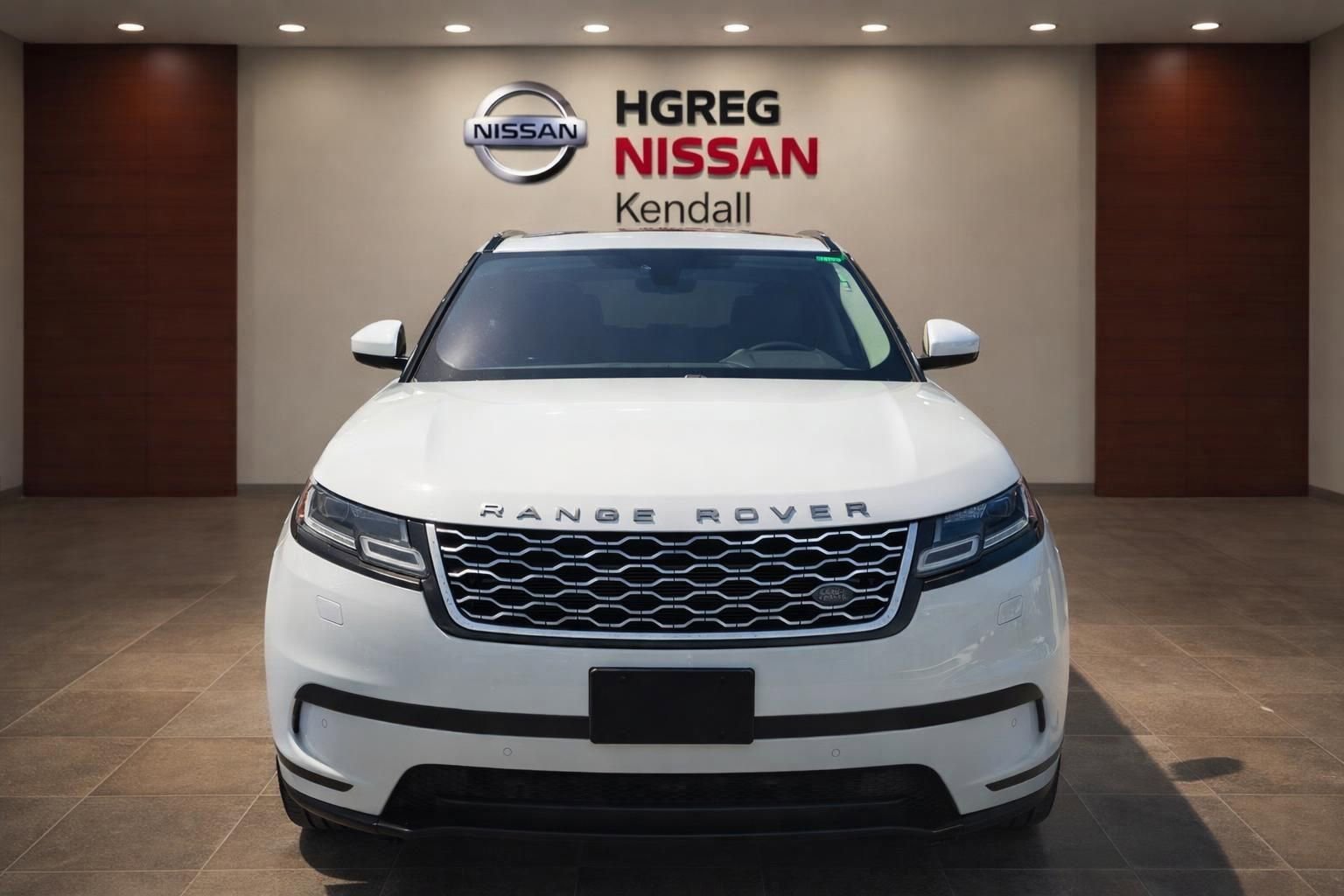 Used 2019 Land Rover Range Rover Velar S image 8