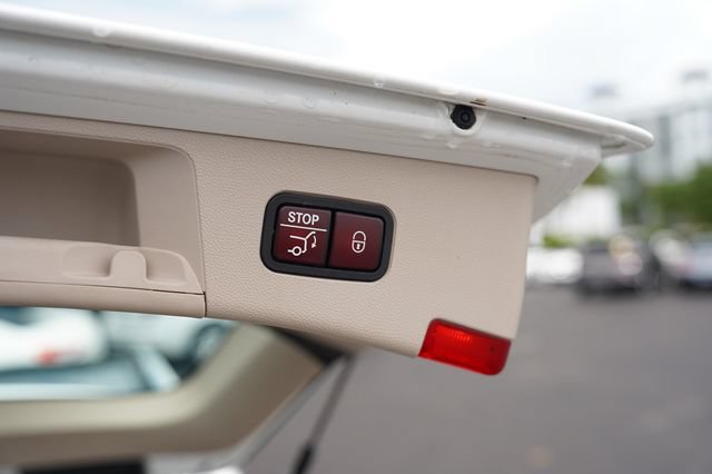Used 2015 Mercedes-Benz E 350 4MATIC Wagon image 27