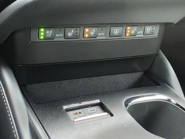 Certified 2025 Lexus ES 350 Ultra Luxury w/ Accessory Package (Z2) image 22