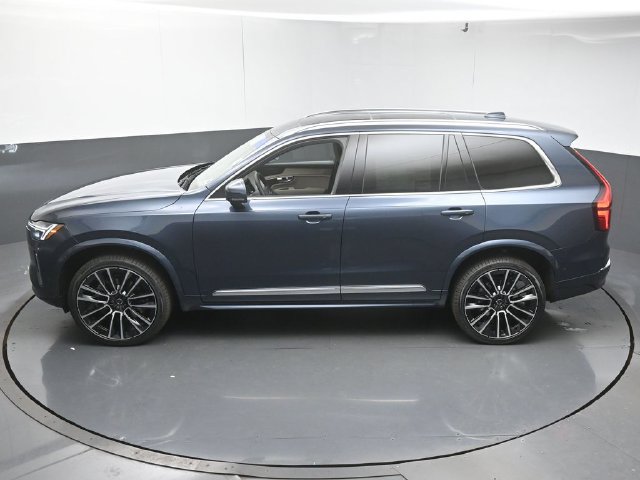 Used 2026 Volvo XC90 B6 Plus w/ Protection Package Premier AWD/4WD image 47