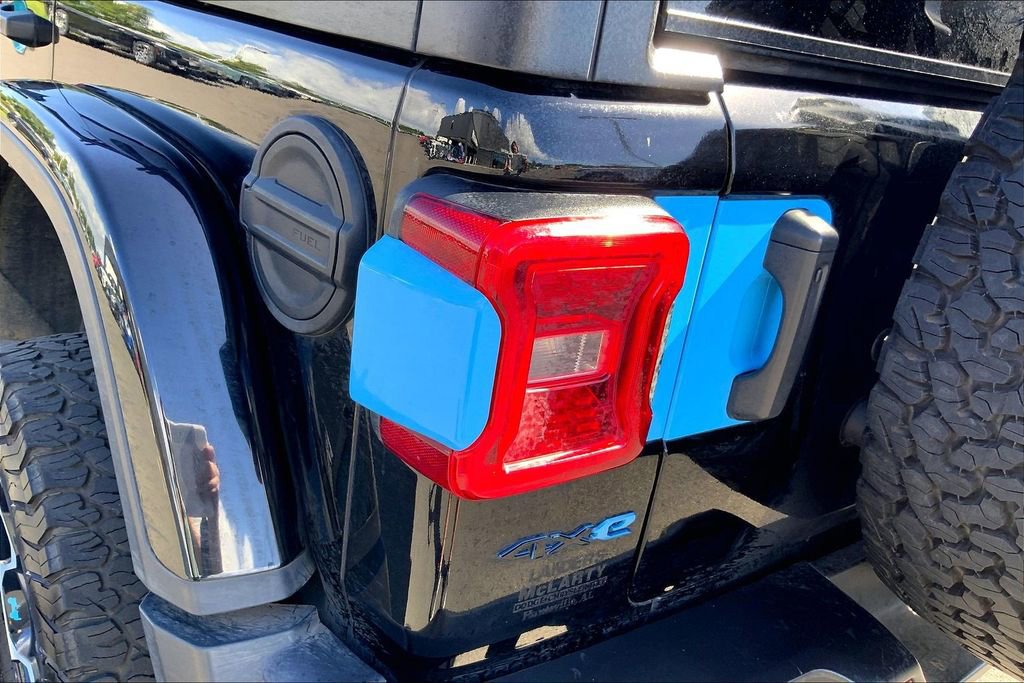 Used 2023 Jeep Wrangler Unlimited Rubicon 4xe w/ Cold Weather Group image 27