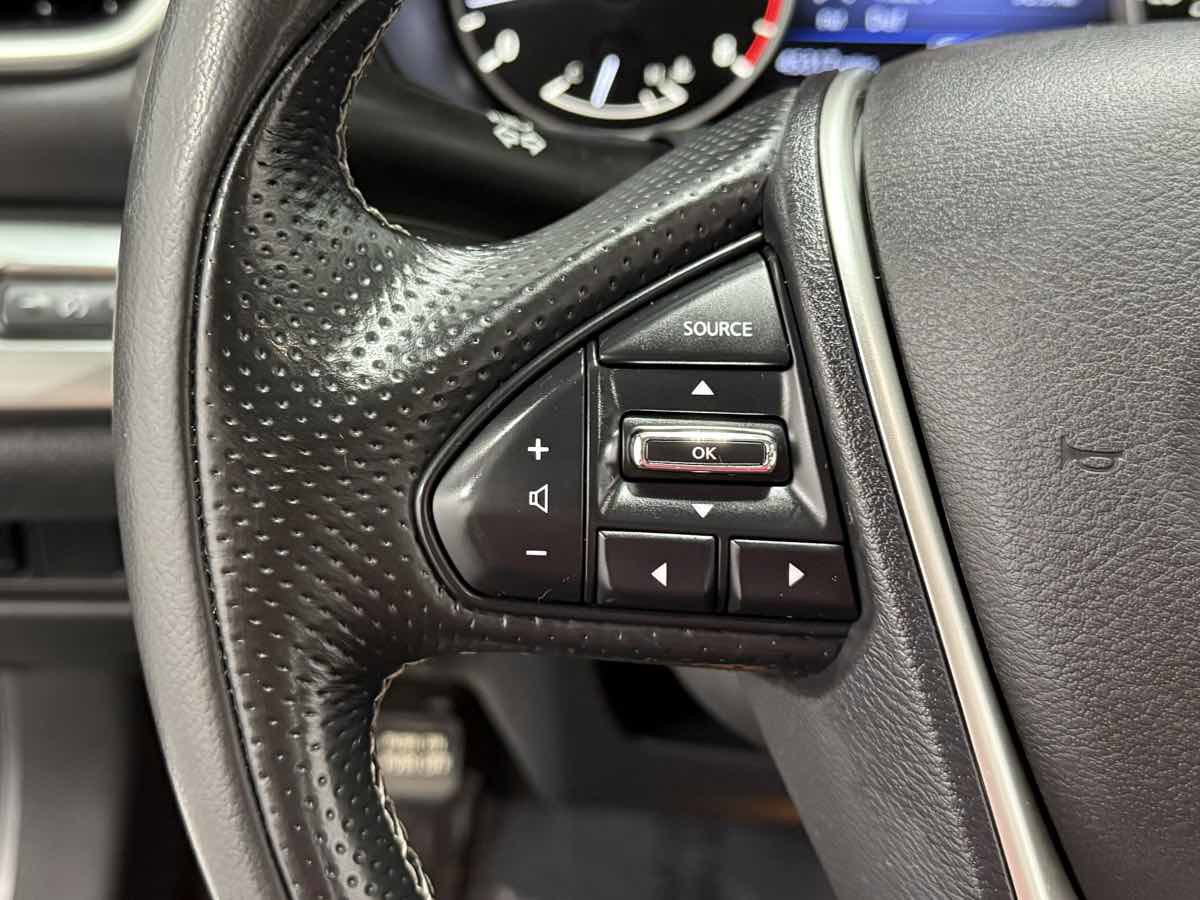 Used 2023 Nissan Maxima SL image 17