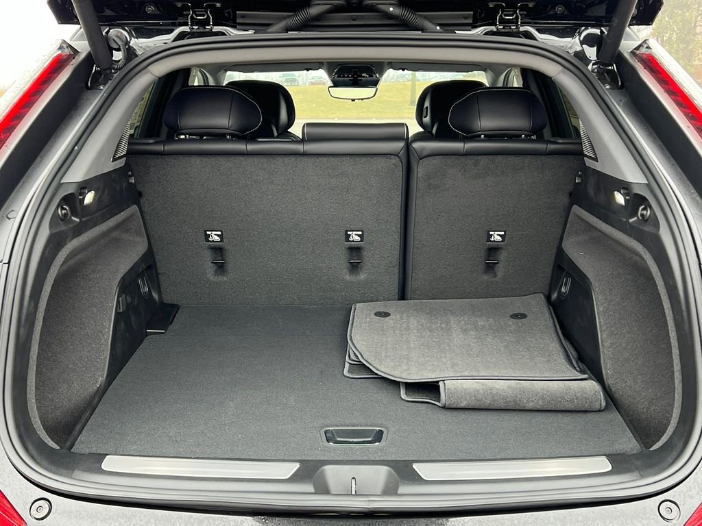 New 2026 Cadillac Optiq Sport 1 image 31