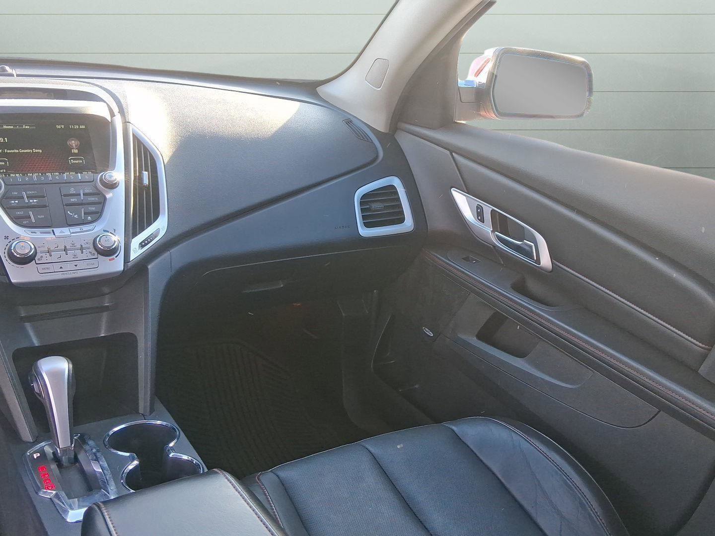 Used 2015 GMC Terrain SLT image 25