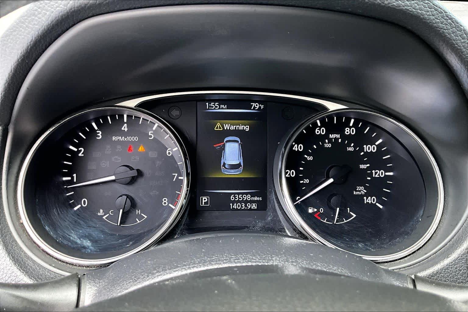 Used 2016 Nissan Rogue SV FWD image 25