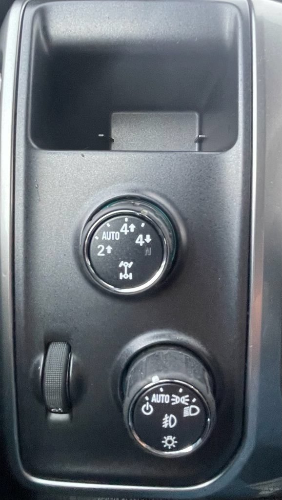 Used 2016 Chevrolet Silverado 1500 LT w/ All Star Edition AWD/4WD image 17