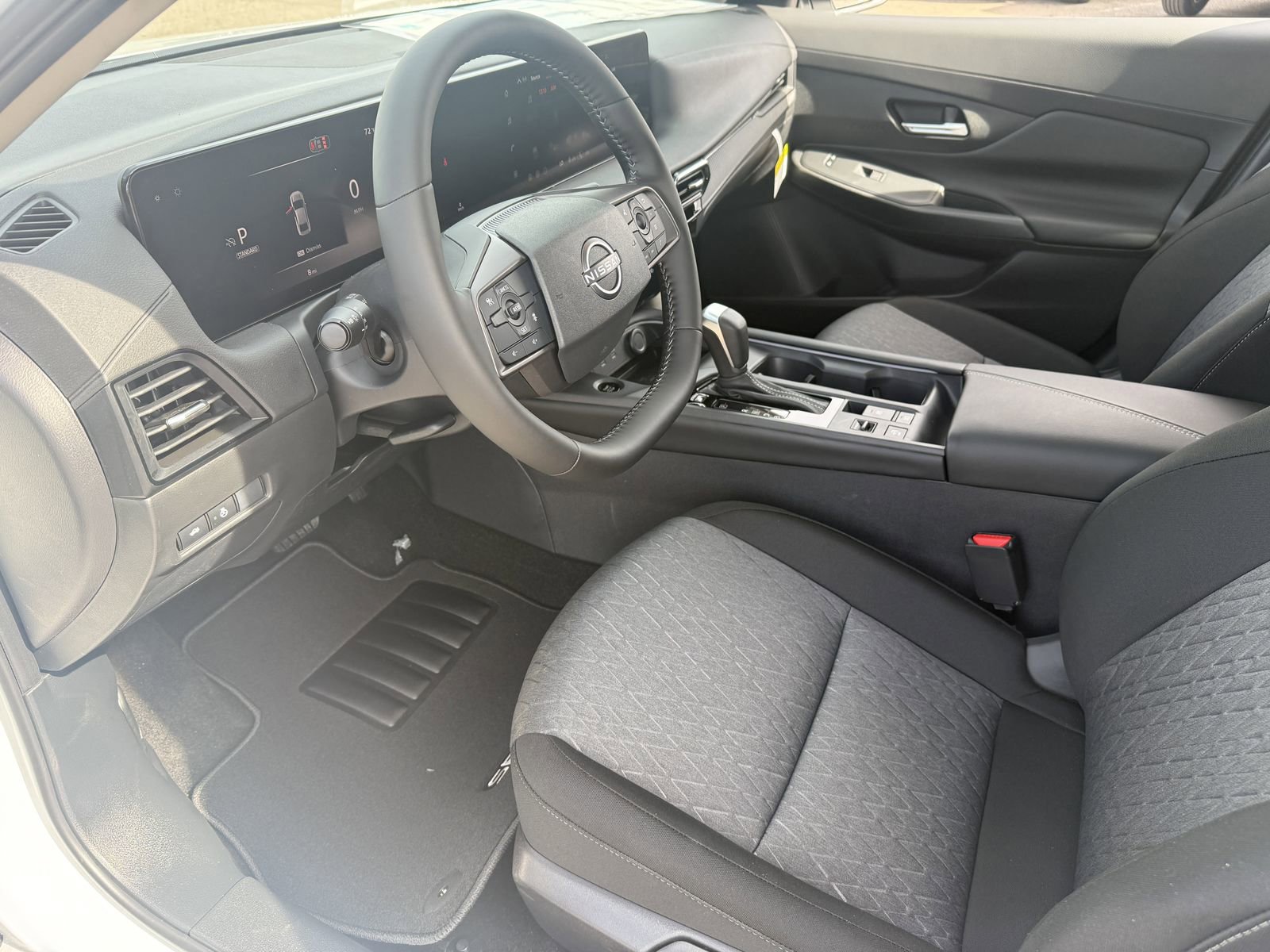 New 2026 Nissan Sentra SV w/ SV Convenience Package image 18