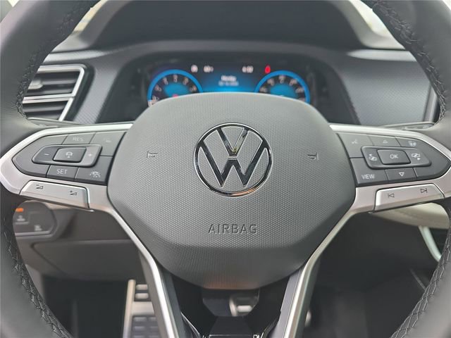 New 2026 Volkswagen Atlas Cross Sport SEL Premium R-Line image 22