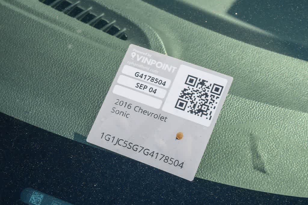 Used 2016 Chevrolet Sonic LT FWD image 31
