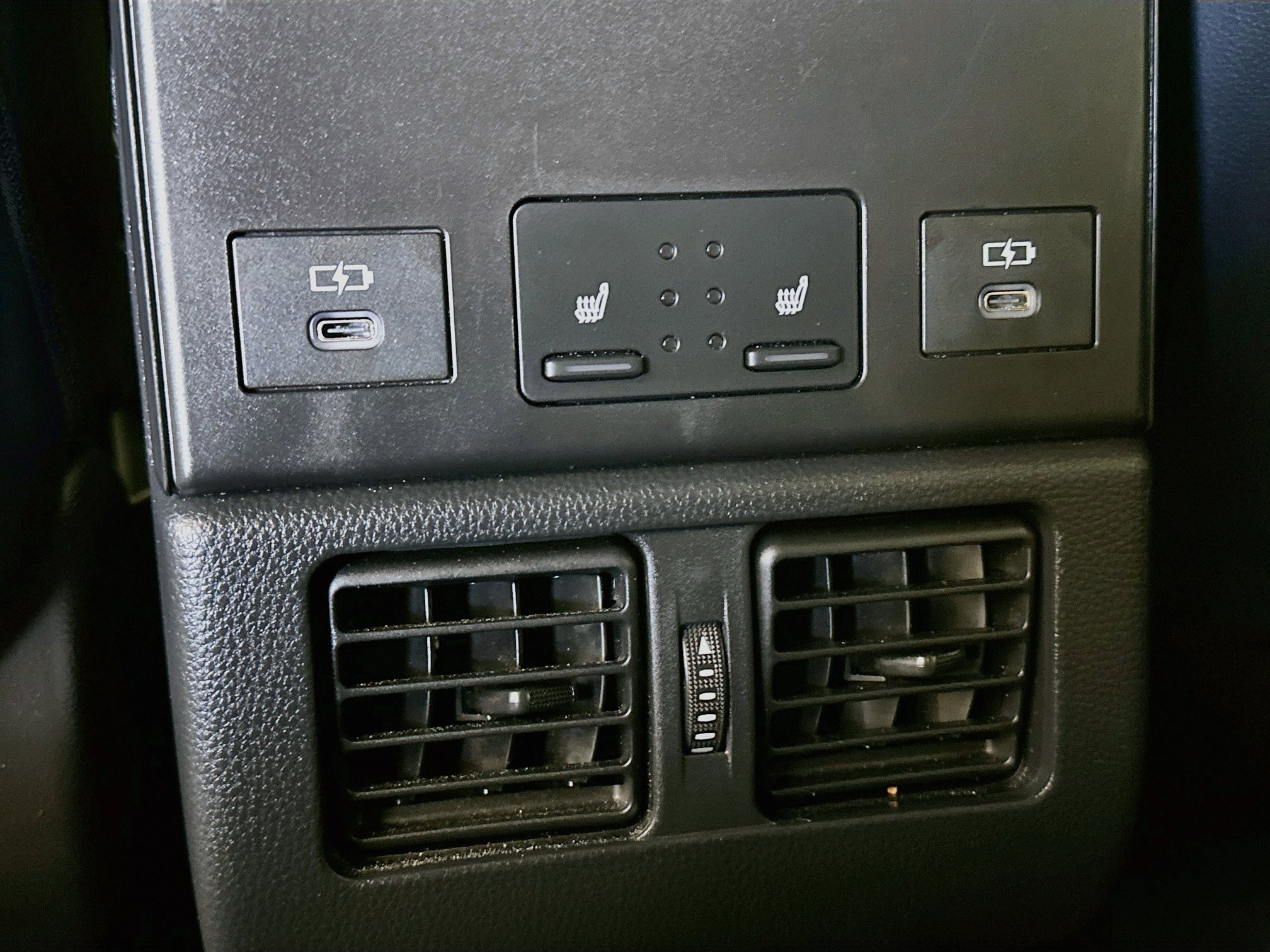 Used 2023 Subaru Solterra AWD image 28