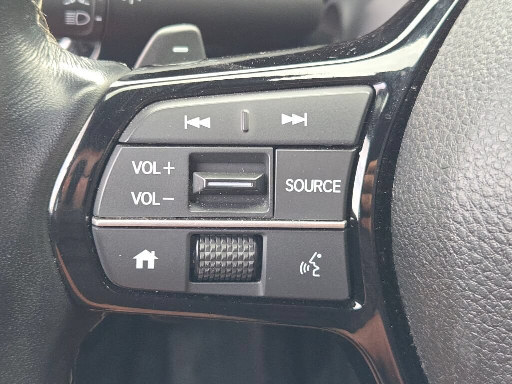 Used 2025 Honda Civic Sport image 31