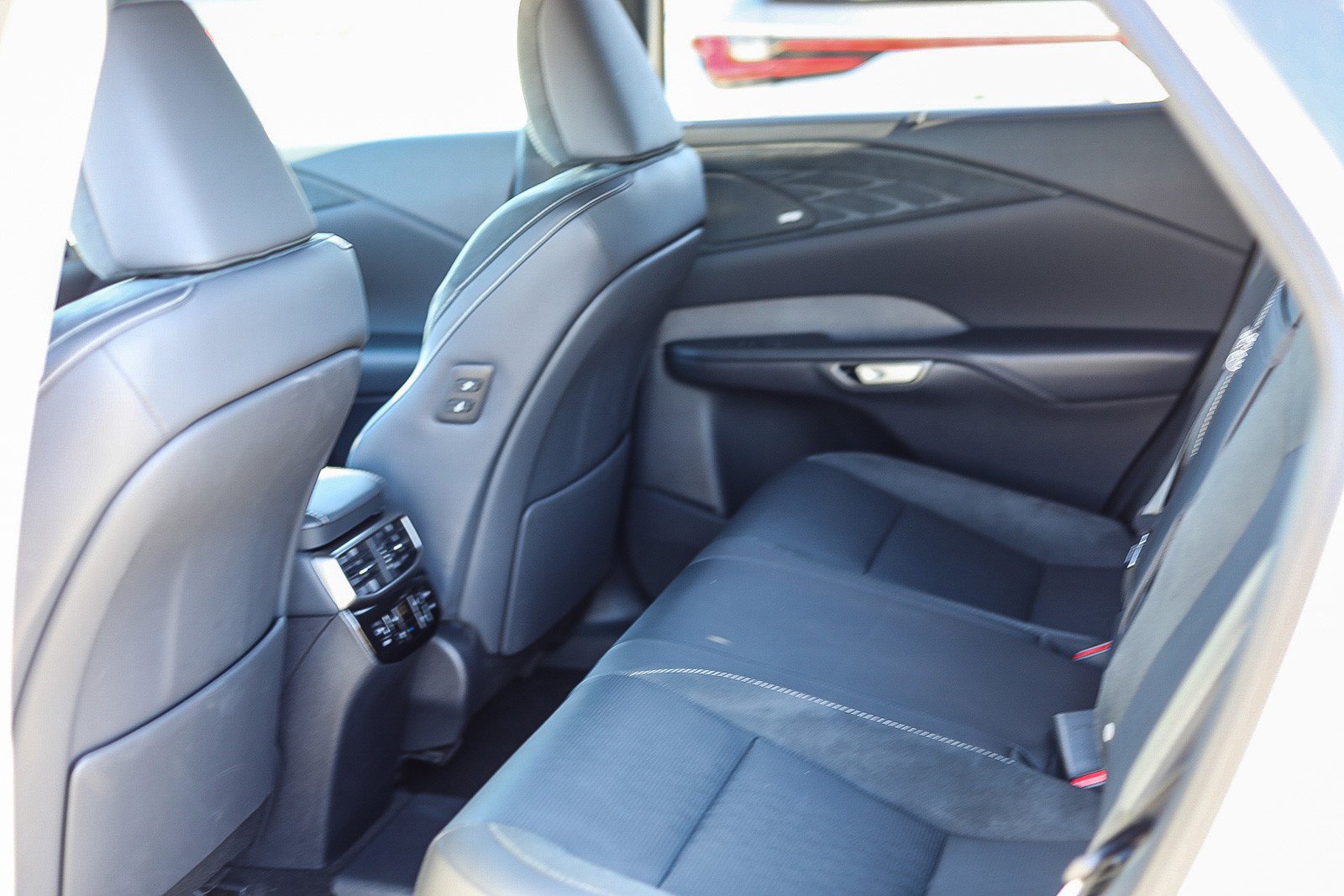Certified 2026 Lexus RX 450h AWD w/ Convenience Package image 18