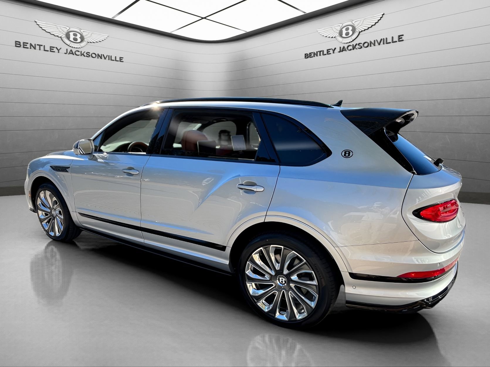 New 2025 Bentley Bentayga Extended Wheelbase video 3