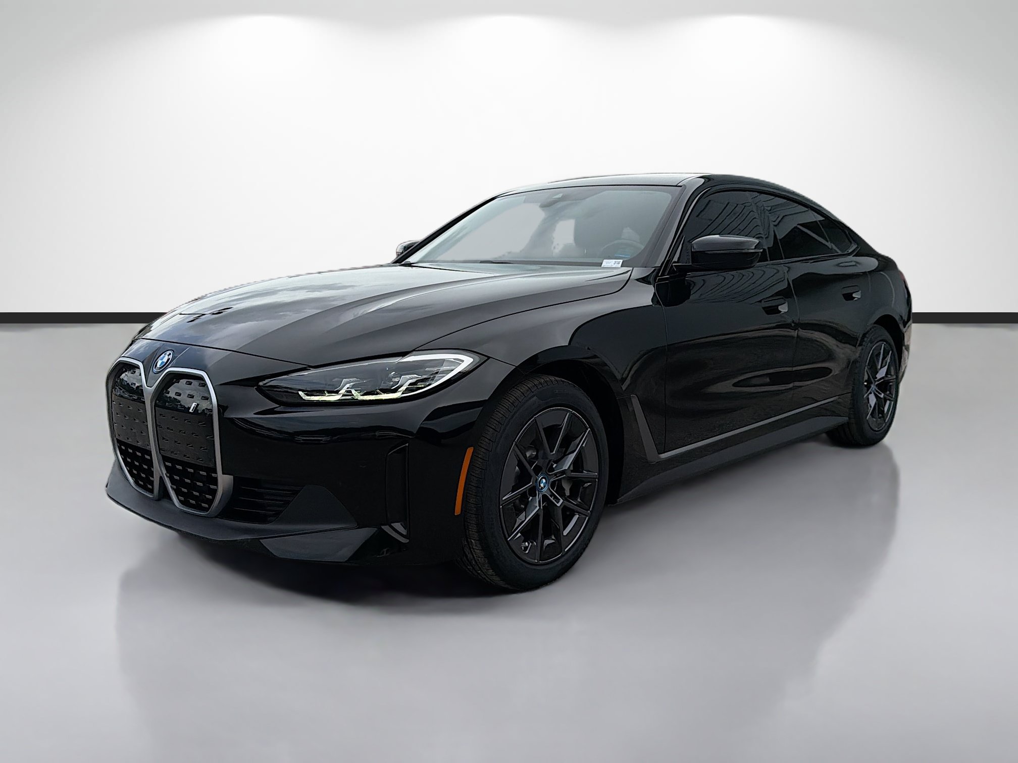Used 2023 BMW i4 eDrive35 RWD image 7